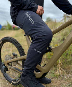 Durable mountain bike trousers designed for comfort and all-terrain cycling performance.